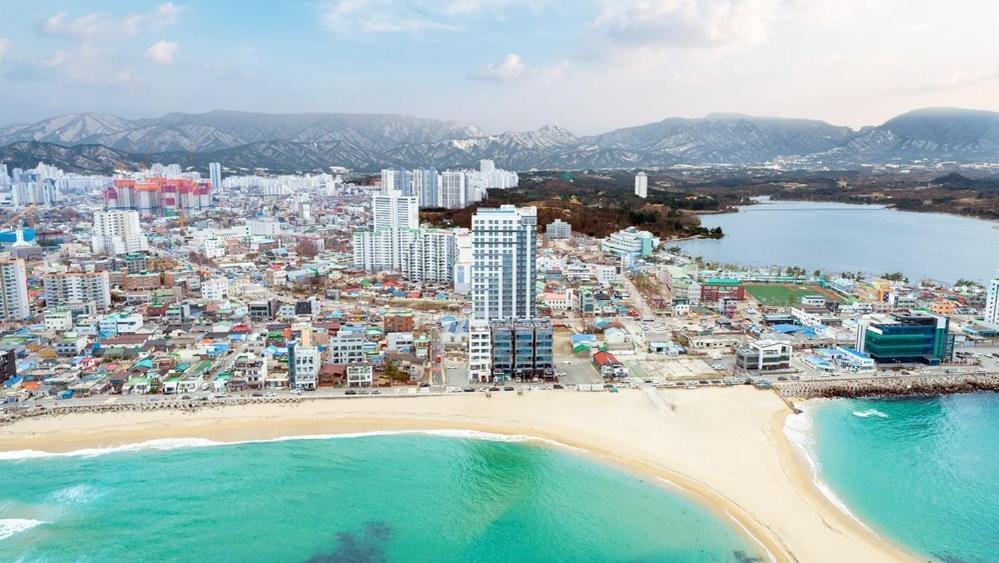 Hotel Sokcho Rianvichae Central Exterior foto